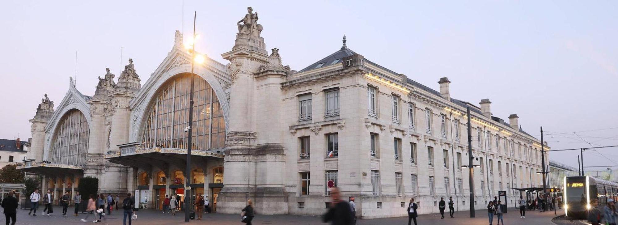 Cygne Jaune - Opera / Cathedrale * Tours
